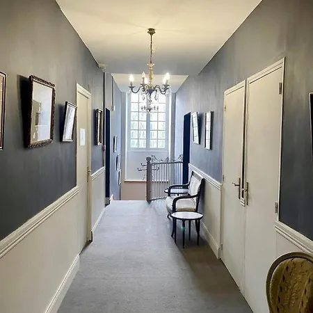 Grand Pour 28 Personnes Dans Un Chateau En Normandie