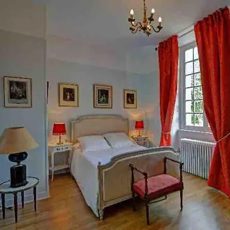 Grand Pour 28 Personnes Dans Un Chateau En Normandie Beuzevillette